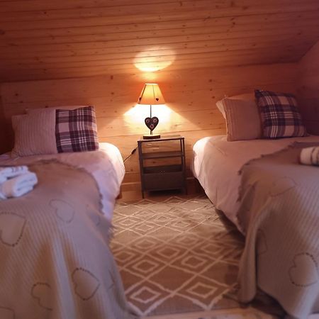 Charming Family Chalet For 8 People, With Private Hot Tub Les Clefs 외부 사진