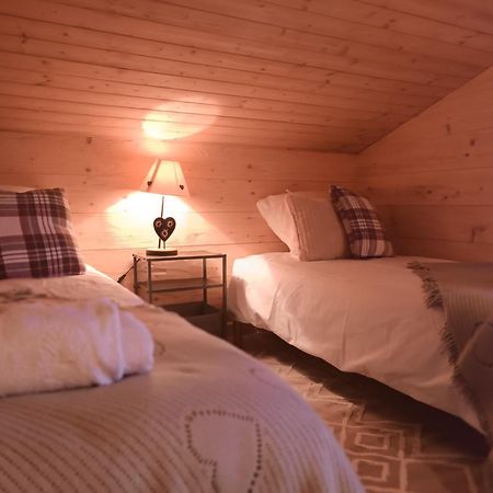Charming Family Chalet For 8 People, With Private Hot Tub Les Clefs 외부 사진
