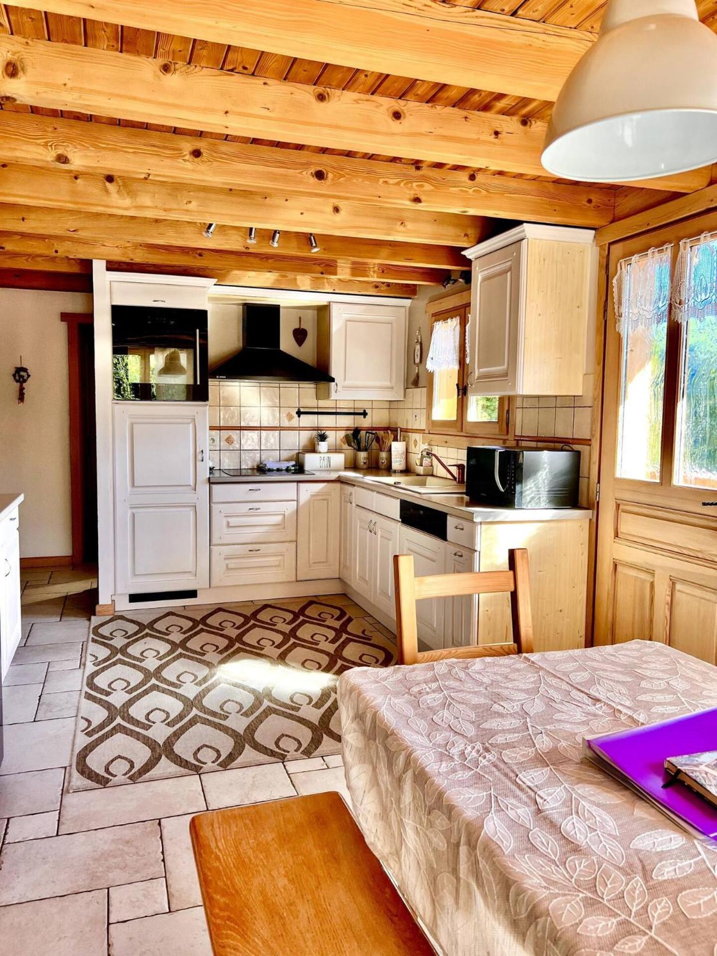 Charming Family Chalet For 8 People, With Private Hot Tub Les Clefs 외부 사진